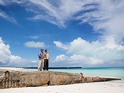 President Obama overlooks Turtle Beach at Midway Atoll National Wildlife Refuge.