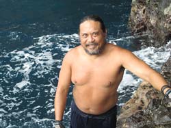 Brian Villiarimo – Nā Mamo O Mūʻolea